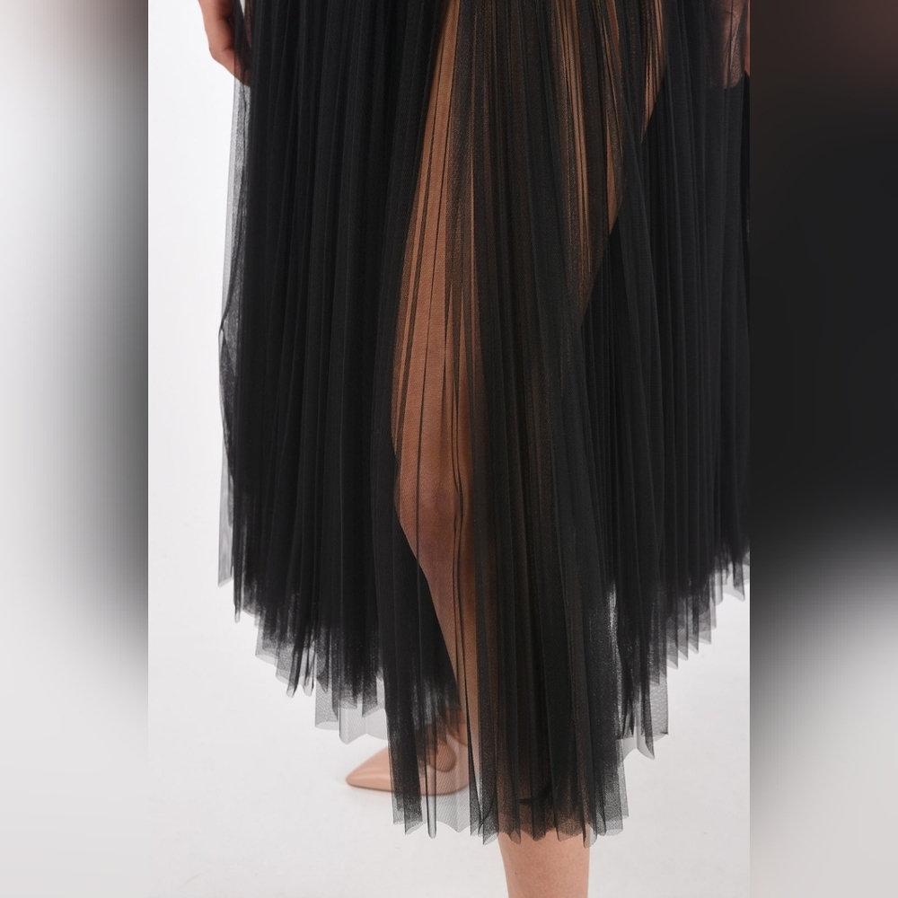 Dolce & Gabbana Tulle Midi Skirt - Picture 2 of 10